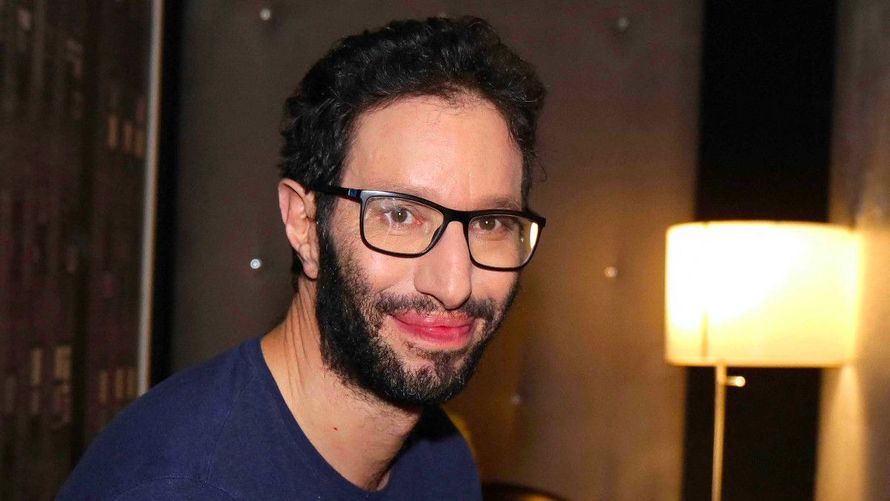 "Un patron tyrannique", "Une goutte de poison par jour", accès de colère, sexisme, menaces, après Cauet, Manu Levy épinglé