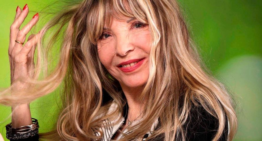"50 euros de retraite… vous êtes egorgée", la chanteuse star des yéyés, Annie Philippe, en pleurs chez Jordan de Luxe