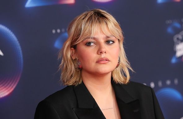 Eurovision 2025 : la chorégraphie risquée de Louane pour son premier direct avant la finale