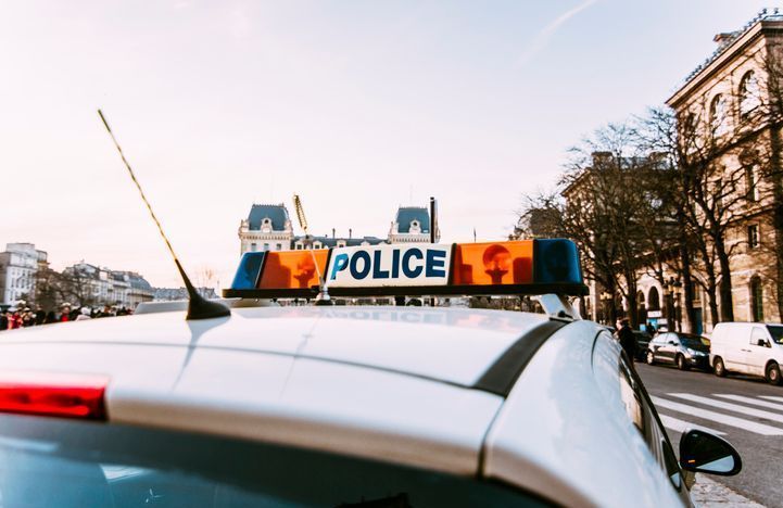 À Dijon, un mari est accusé d'avoir alcoolisé son épouse pour la faire violer