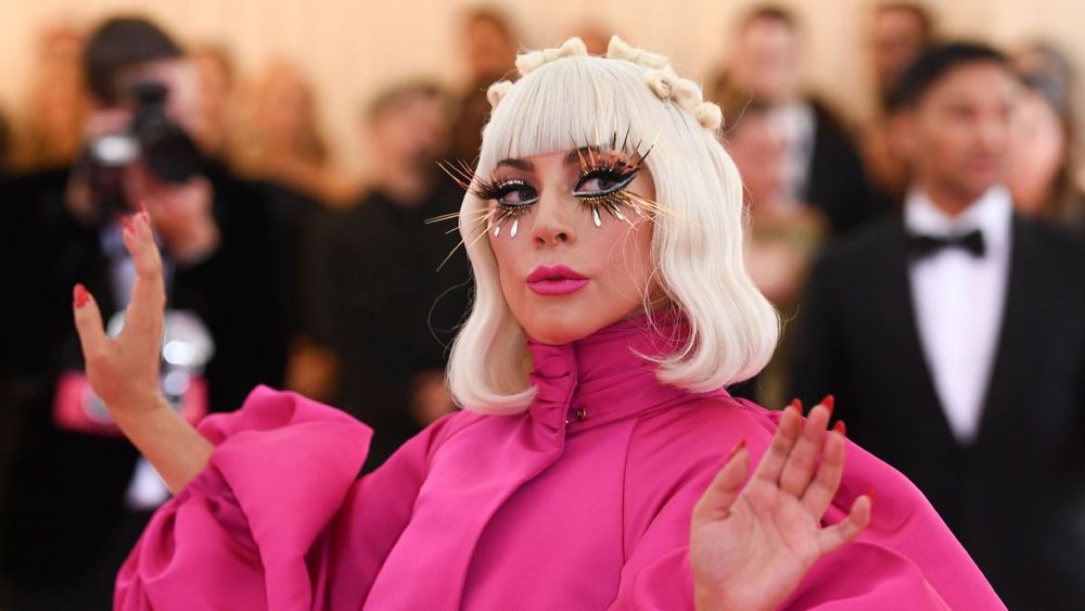 Lady Gaga, révélation intime sur son fiancé : "Toujours en train de se toucher...