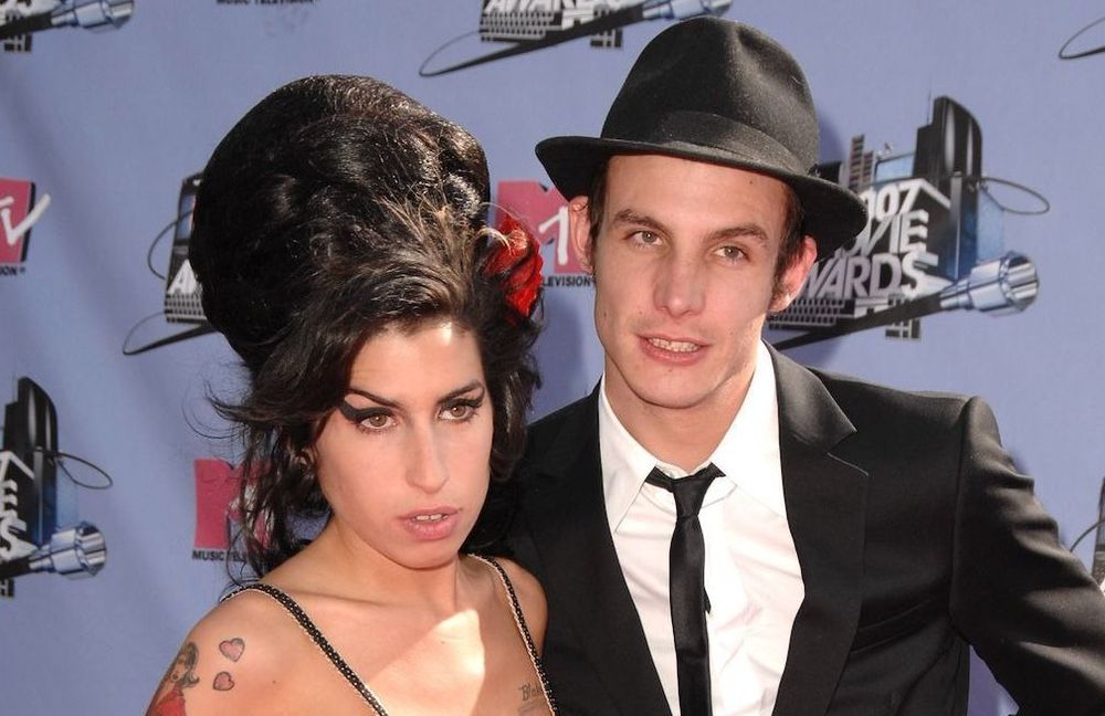 Stars sous emprise : Amy Winehouse et Blake Fielder-Civil, l’amour addictif