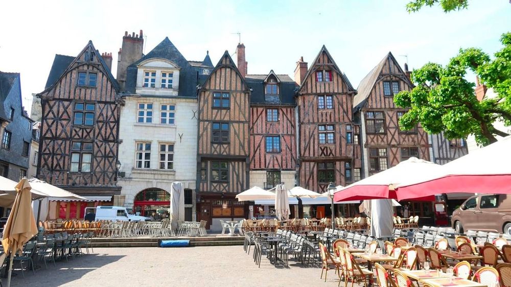 Immobilier à Tours : légère baisse des prix d'achat, stabilité des loyers en novembre 2025