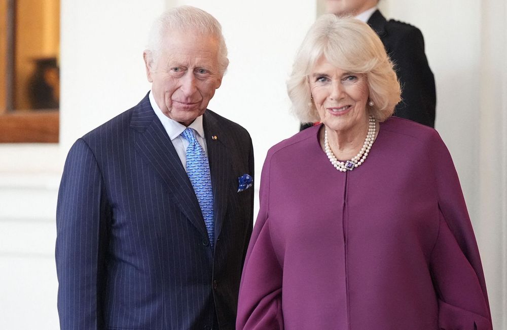 Charles III et Camilla tout sourire : leur carte de vœux dévoilée pour les fêtes