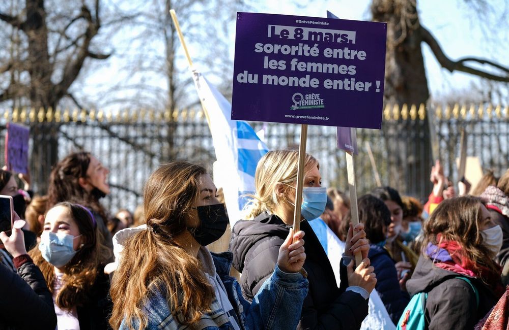 Les droits des femmes ont reculé dans un pays sur quatre en 2024, alerte l’ONU