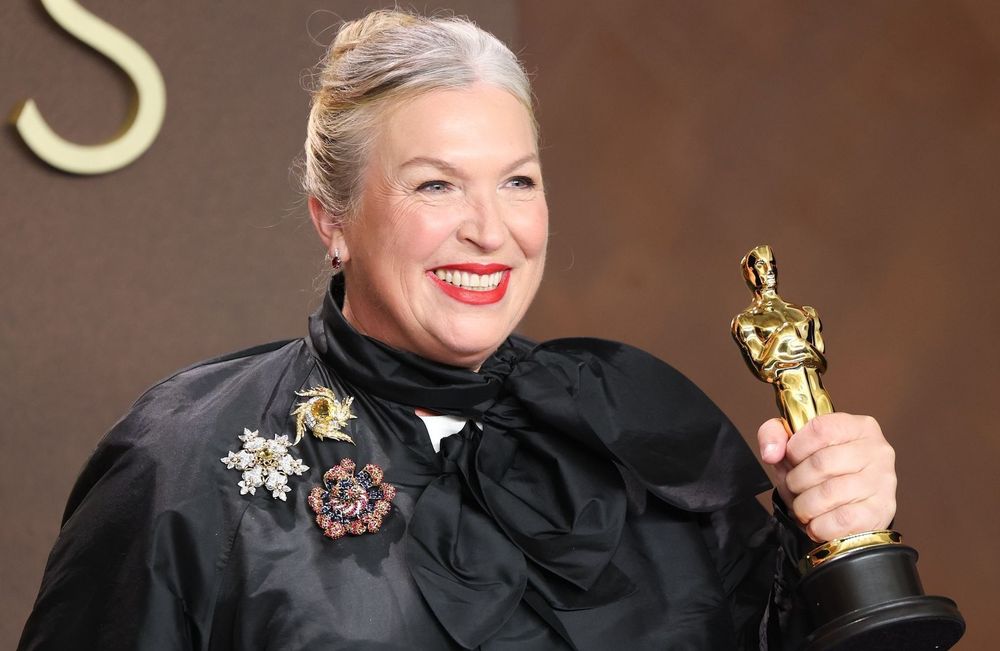 Qui est Kate Hawley qui a remporté l’Oscar des meilleurs costumes pour « Frankenstein » ?