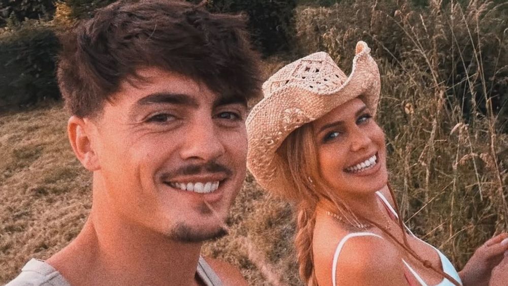 Adixia prend la parole après sa rupture : "Cette période difficile…"