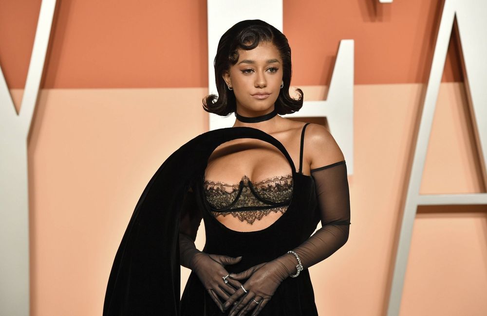 « Version maghrébine acceptée » : Léna Situations dénonce une diversité limitée en pleine polémique sur sa tenue à Cannes