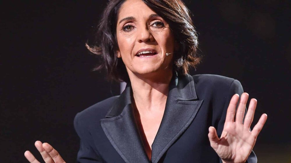 Florence Foresti : rare apparition aux côtés de son compagnon lors d'une soirée très privée