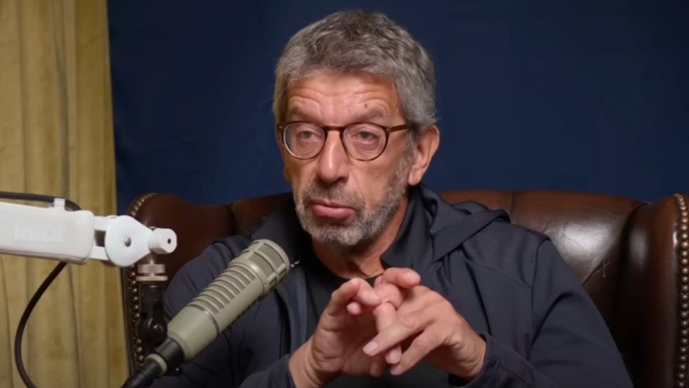 Marine Le Pen "obsédée" par Michel Cymes, sa révélation inattendue : "C'était excessif"