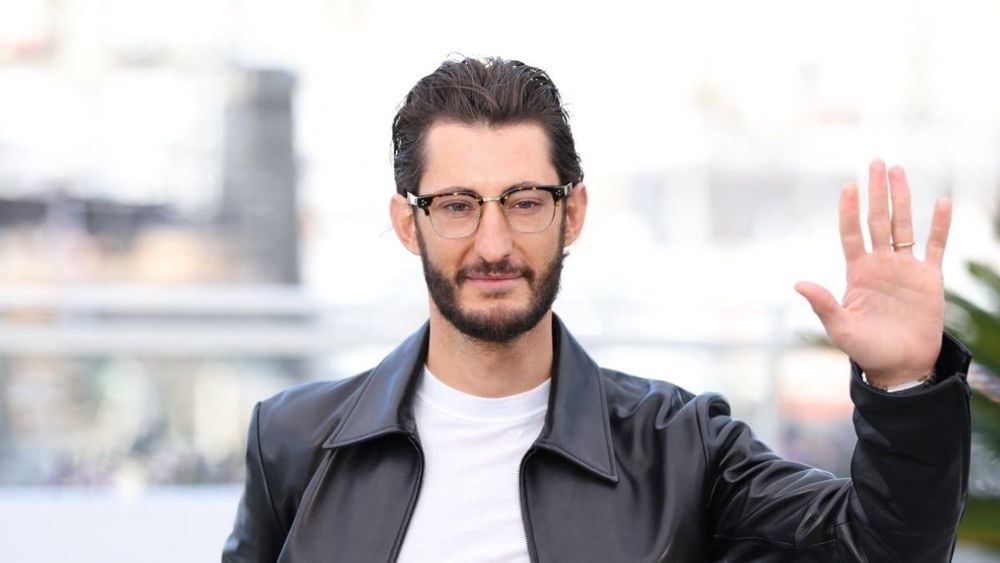 Pierre Niney ne jure que par ce restaurant parisien réputé pour sa "cuisine fraîche, maison et de saison"