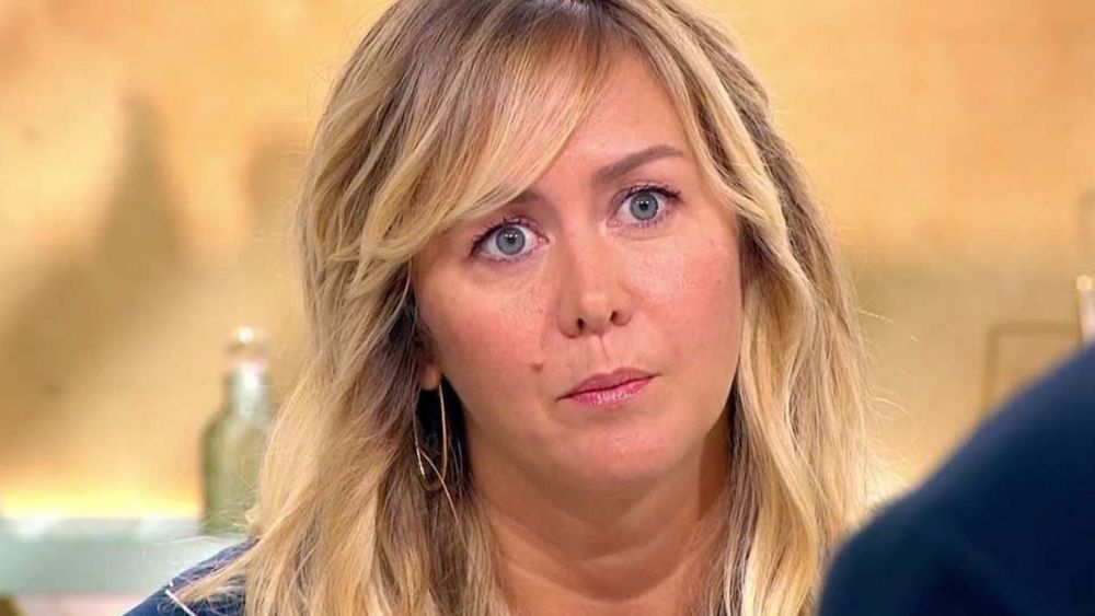Enora Malagré malheureuse après son départ de TPMP ? Ses aveux très francs : "C'est une descente..."