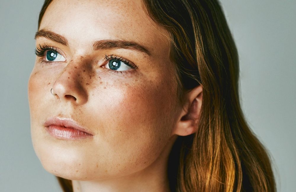 Qu'est-ce la volufiline, cet actif anti-âge qui promet de repulper la peau sans injection ?