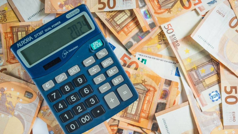 5 dates clés pour vos impôts en juillet, assurance vie risquée... Les 3 infos argent du jour