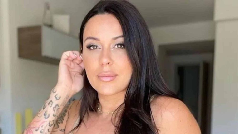 "Vraiment horrible" : Shanna Kress dévoile son nouveau look capillaire, les internautes lui tombent dessus !