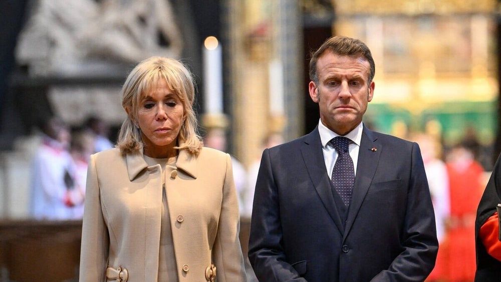 “À 17 ans, Emmanuel m’a…” : Brigitte Macron sans pudeur sur le début de leur relation