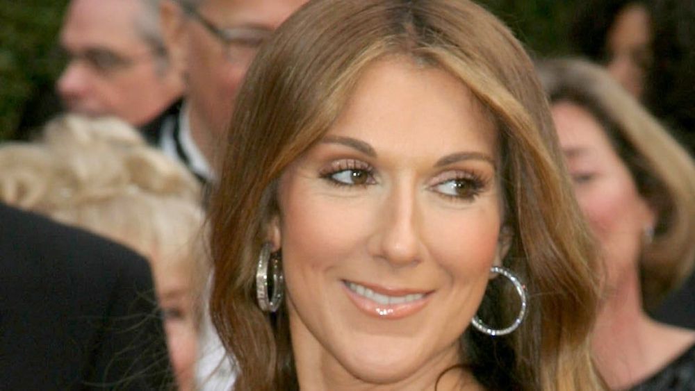 Céline Dion (56 ans) attirée par les femmes ? Sa biographe révèle sa "zone d'ombre"