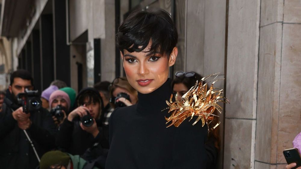 "Elle a été comme… " : Eve Gilles prise de convulsions en plein gala, révélations glaciales d’un témoin