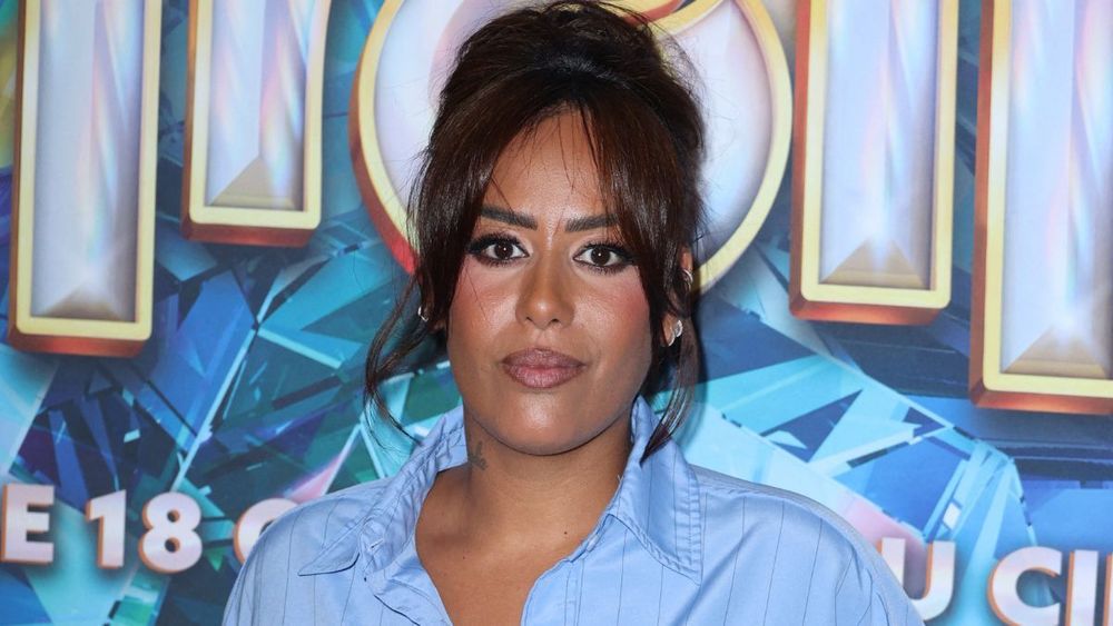 "Va faire The Voice à Alger" : Amel Bent, fière détentrice de la double nationalité, cible d'attaques racistes