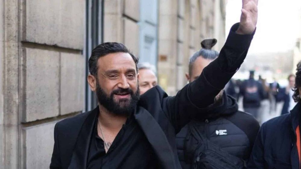 Cyril Hanouna : les noms des chroniqueurs qui le rejoindront sur W9 dévoilés !