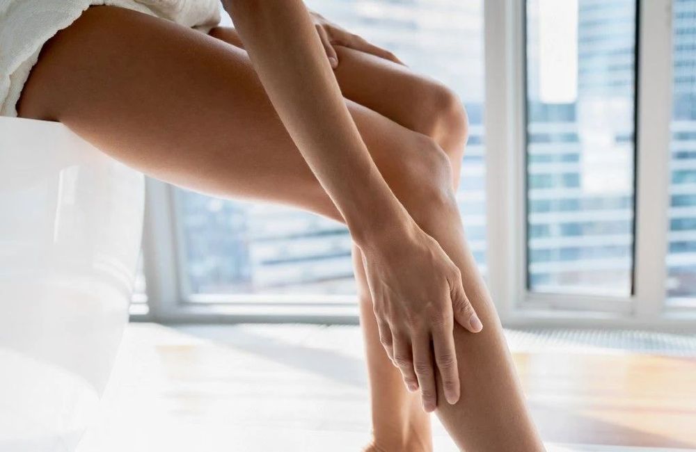 Épilation : ces 5 erreurs qui abîment votre peau l’été (et comment les éviter)