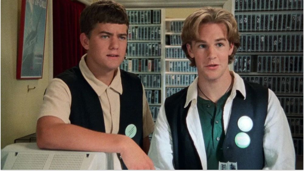 "Un partenaire exceptionnel" : Joshua Jackson rend hommage à James Van Beek, son BFF dans Dawson