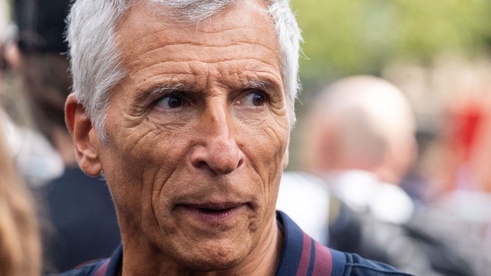 "Plus une thune" : Nagui fauché ? L'animateur fait des aveux déroutants
