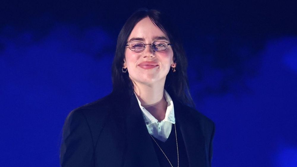 À la surprise générale, Billie Eilish rejoint Mimie Mathy et les Restos du Cœur, une apparition qui fait le buzz
