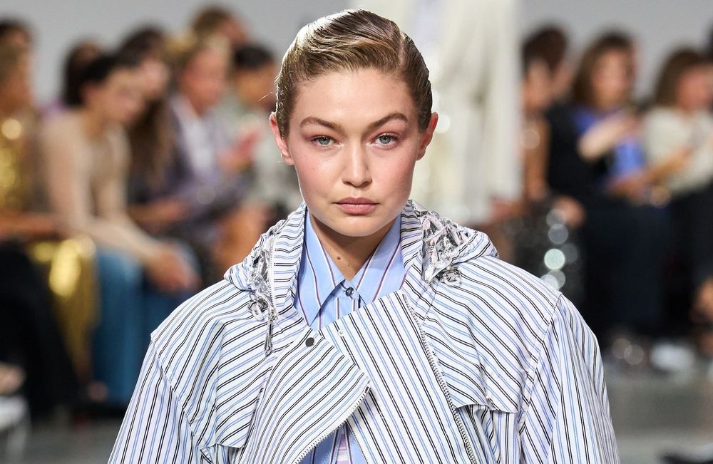 Gigi Hadid : ses conseils pour maîtriser l’art du layering