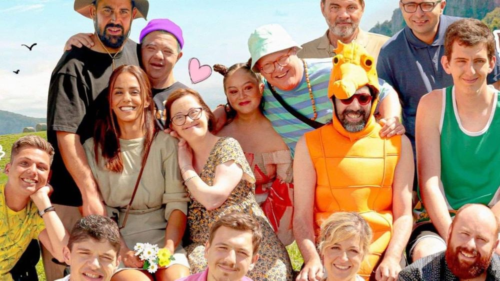 Un p'tit truc en plus : un des acteurs du film a été embauché par... Emmanuel Macron ! Il travaille pour lui à l'Elysée