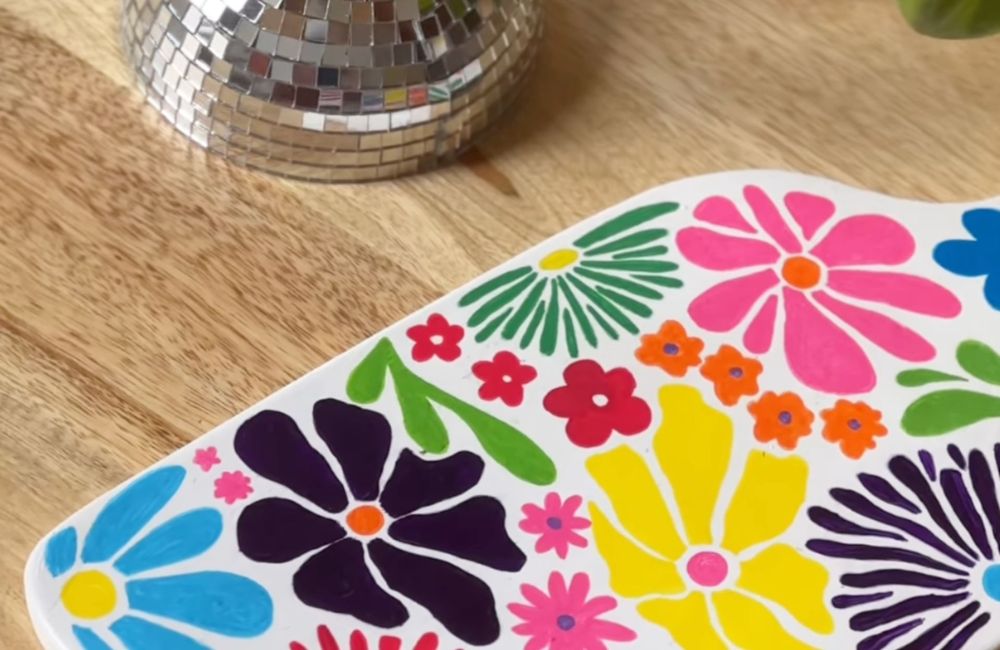 DIY : créez une planche à découper colorée et parfaite pour l’été