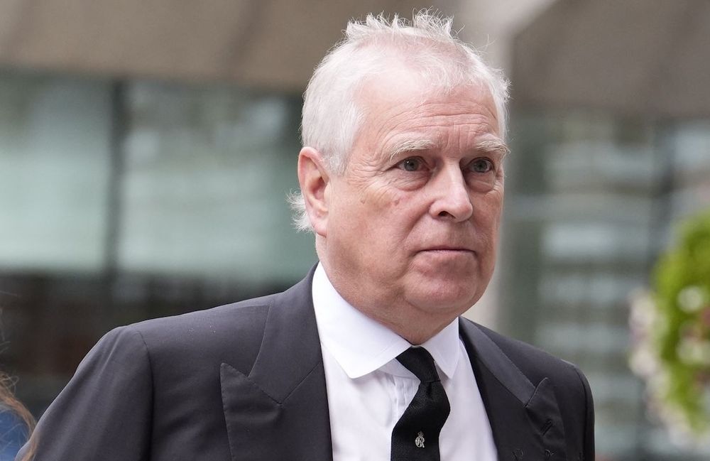 Affaire Epstein : le prince Andrew destitué de son titre de prince par le roi Charles III