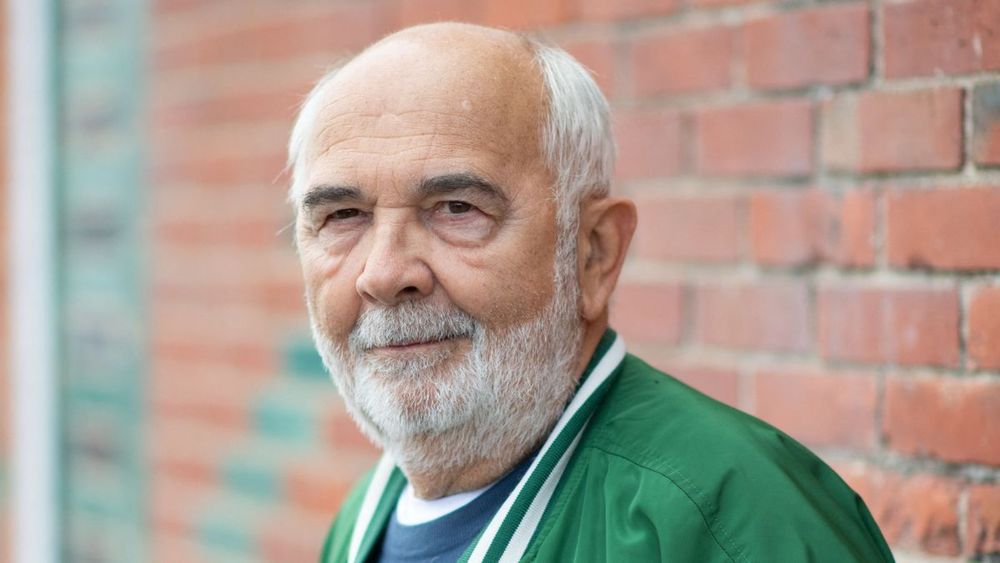 Gérard Jugnot ému aux larmes : "Je suis adoubé par les jeunes"