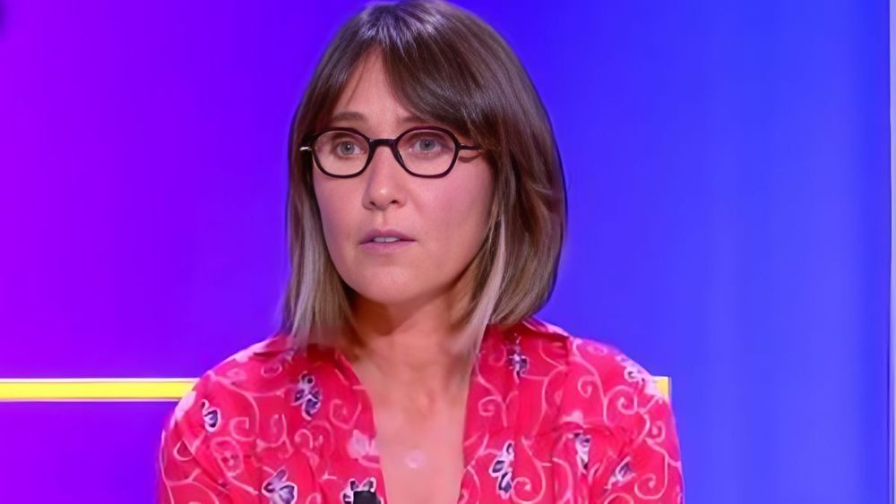 Miss France 2025 "pas Charlie" : Alexia Laroche-Joubert monte au créneau, "Il faut savoir..."