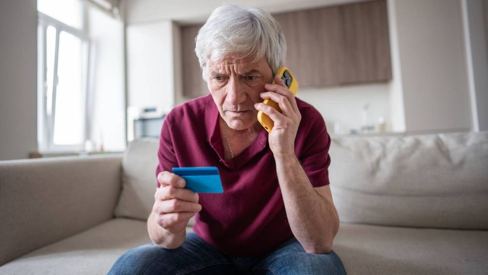 Pension de retraite, chèques vacances... Attention à ces 3 arnaques, vous pouvez perdre beaucoup d'argent