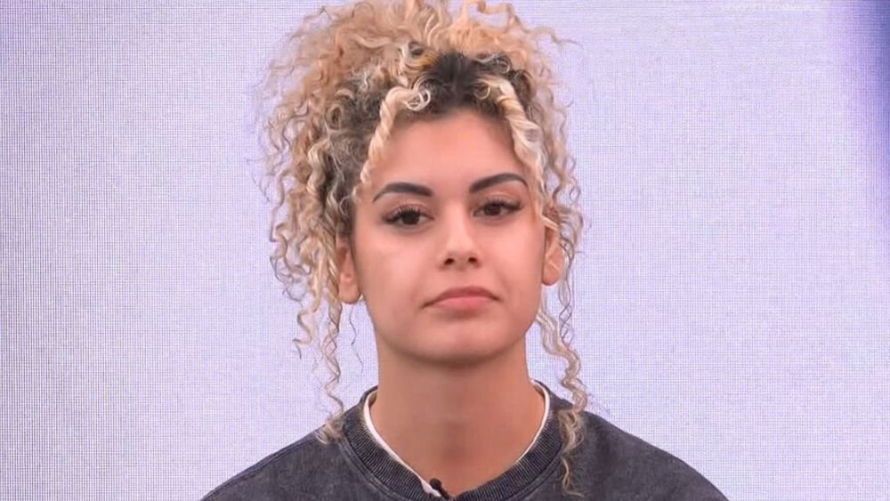 Zoé (Secret Story) : très en colère, son petit-ami a tenté quelque chose d’inattendu !