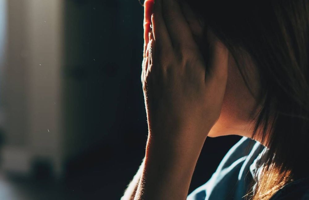 Harcèlement et revenge porn : un faux agent de la DGSE condamné pour avoir fait vivre 12 ans de calvaire à sa compagne