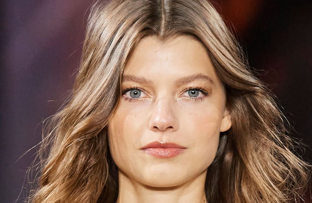 Noël : ce mascara pailleté à petit prix est parfait pour les fêtes de fin d’année
