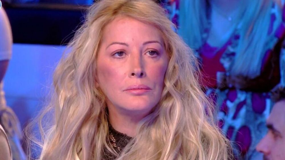 Loana insulte Jean-Edouard en pleine interview : "Je le déteste, c'est fini"
