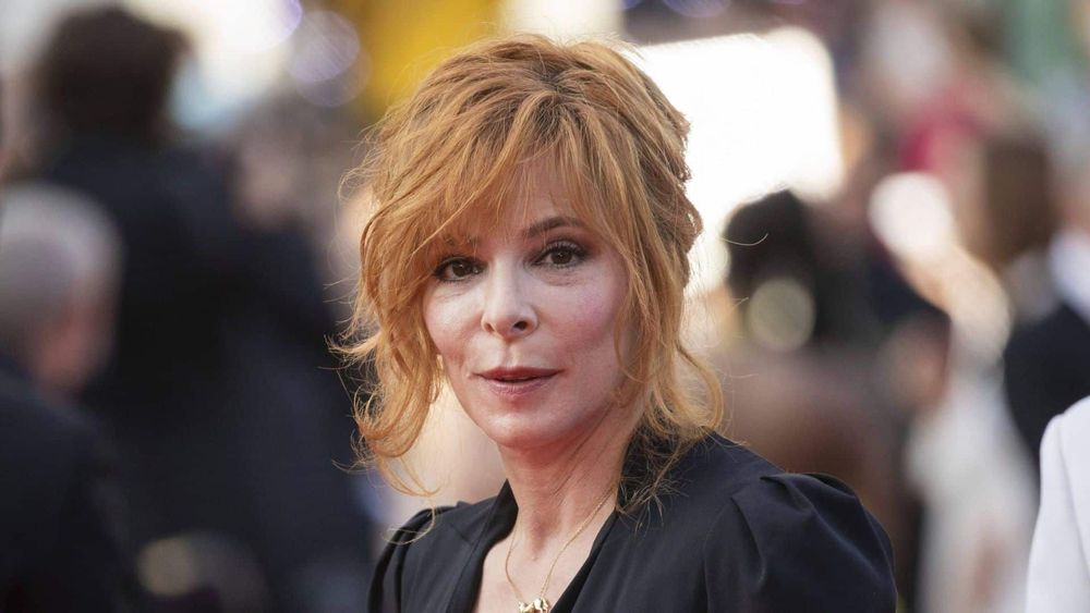 Mylène Farmer : la chanteuse vient de briser un nouveau record, regardez !