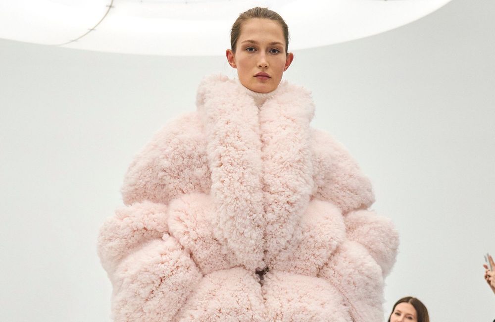 Comment porter les manteaux fluffy ?