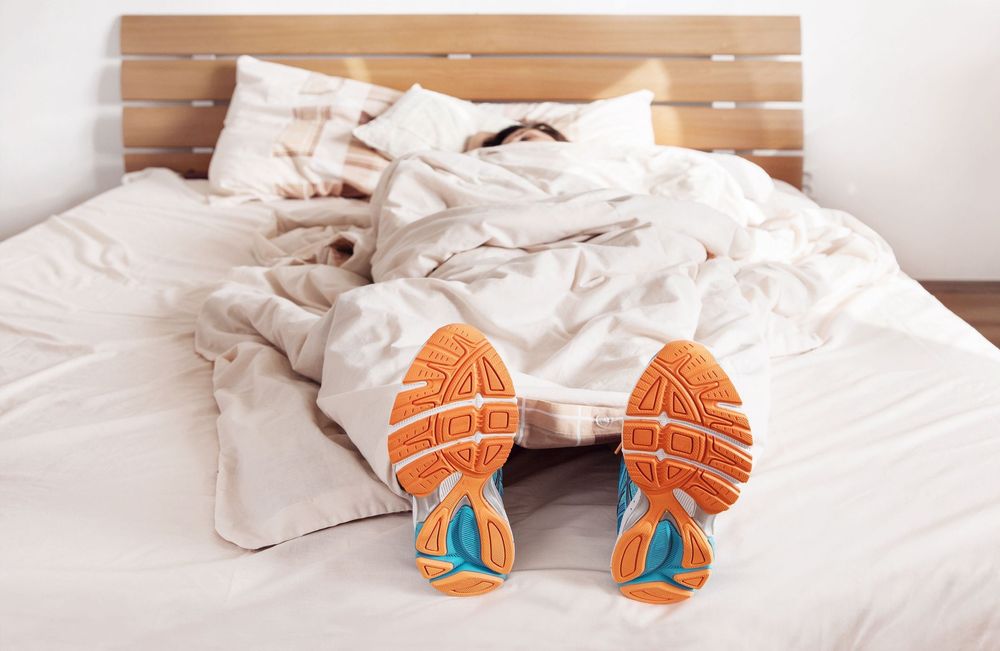 8 exercices pour brûler de la graisse abdominale sans sortir du lit