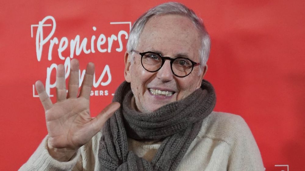 “Je suis malade de ça” : Fabrice Luchini avoue son addiction qui le hante au quotidien