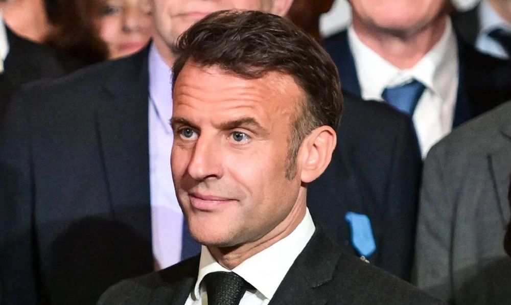 Avant le Mondial 2026, Emmanuel Macron a donné une "leçon d'éducation civique" à Didier Deschamps et aux Bleus