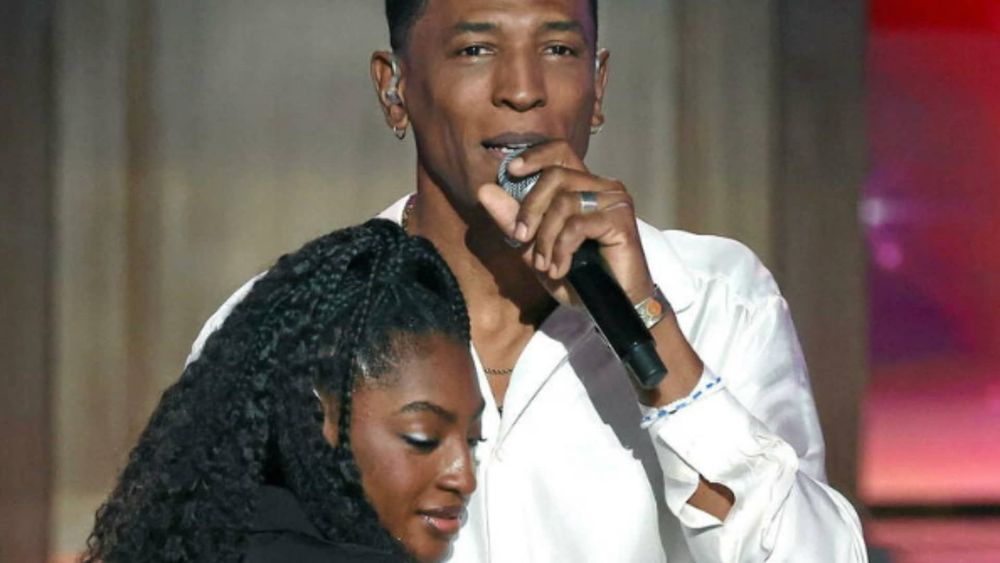Ebony (Star Academy) : son père profite de sa notoriété ? Les internautes le descendent !