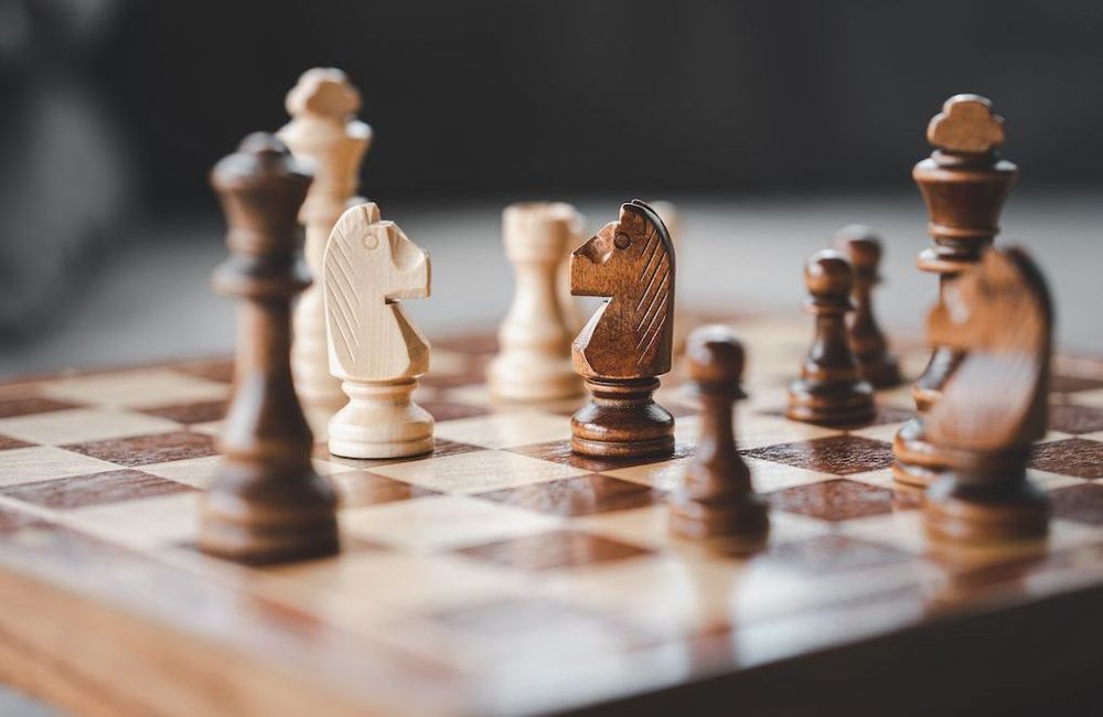 En Afghanistan, pourquoi les talibans ajoutent les échecs à la liste des activités interdites
