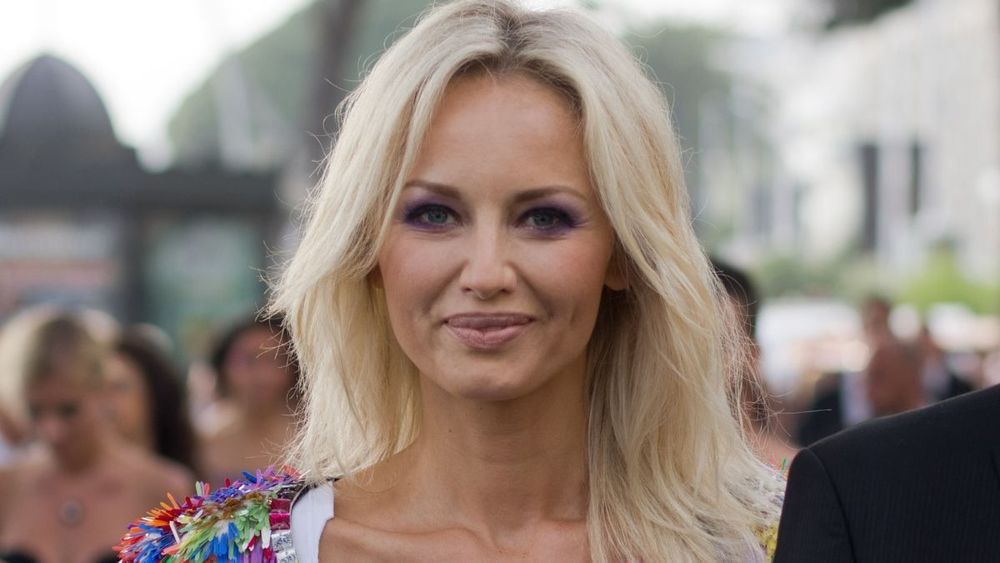 Adriana Karembeu cash sur son âge : “Je n’ai plus le temps”