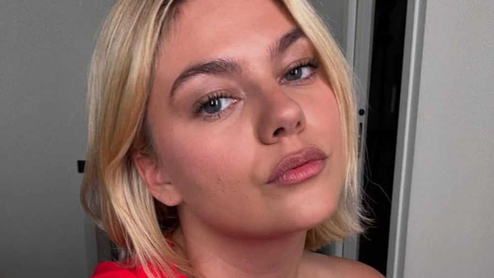 Louane : en vacances à Saint-Tropez, ses photos en bikini mettent tout le monde d'accord !