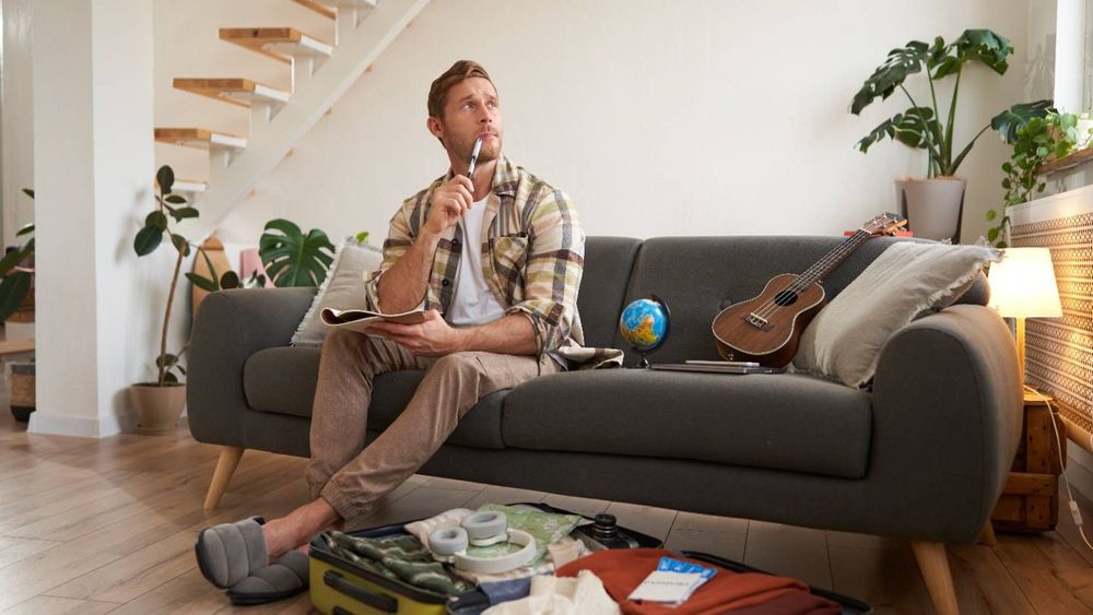 Vols, dégâts des eaux... Les astuces pour protéger son logement avant de partir en vacances