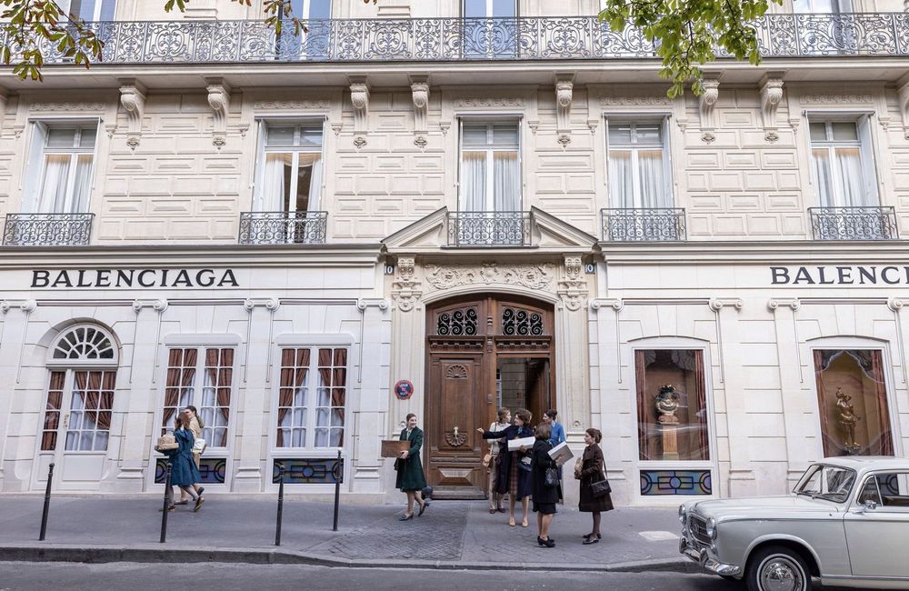 « Cristóbal Balenciaga » : qui était Wladzio Jaworowski d'Attainville, l’amant et collaborateur du couturier ?